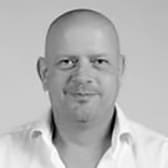 Erik Mosselaar Sales & Business Development Manager, Distence